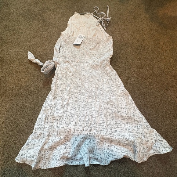 Abercrombie halter ruffle mini dress XXS - Picture 2 of 3